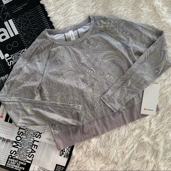 lululemon athletica Tops - Lululemon Stripe In Stride Long Sleeve